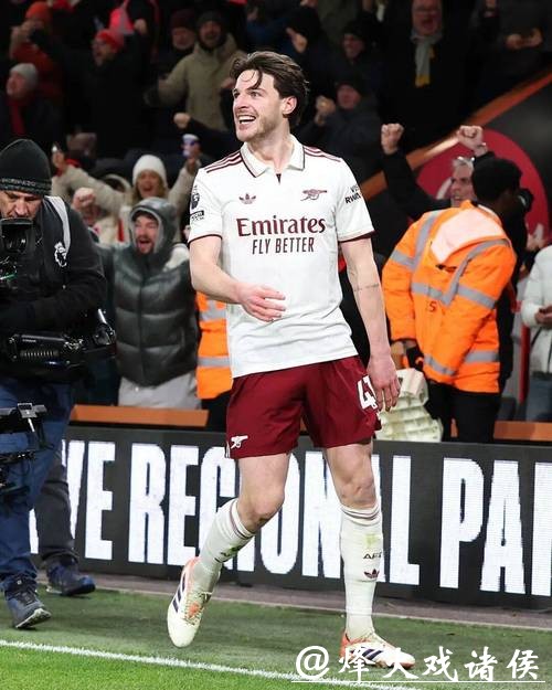 英超-赖斯双响 阿森纳3-2逆转伯恩茅斯迎联赛5连胜