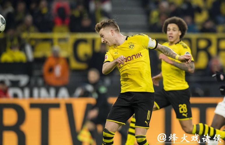 德甲-桑乔传射罗伊斯补时救主 多特3-3帕德博恩